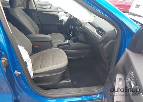 2020 Ford Escape Se z USA, uszkodzony, nr VIN 1FMCU0G61LUB18708